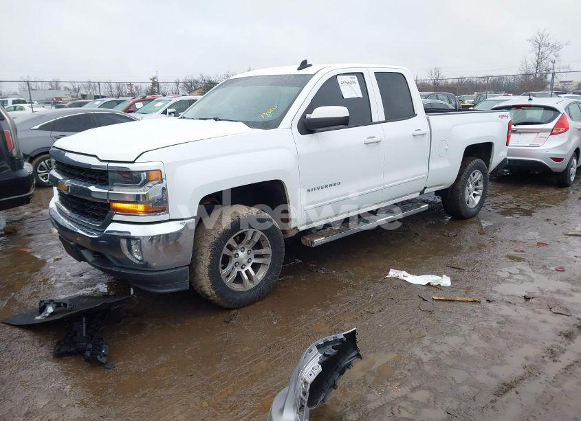 Photo 2 of 2017 Chevrolet Silverado 1500 1LT (VIN 1GCVKRECXHZ316827)