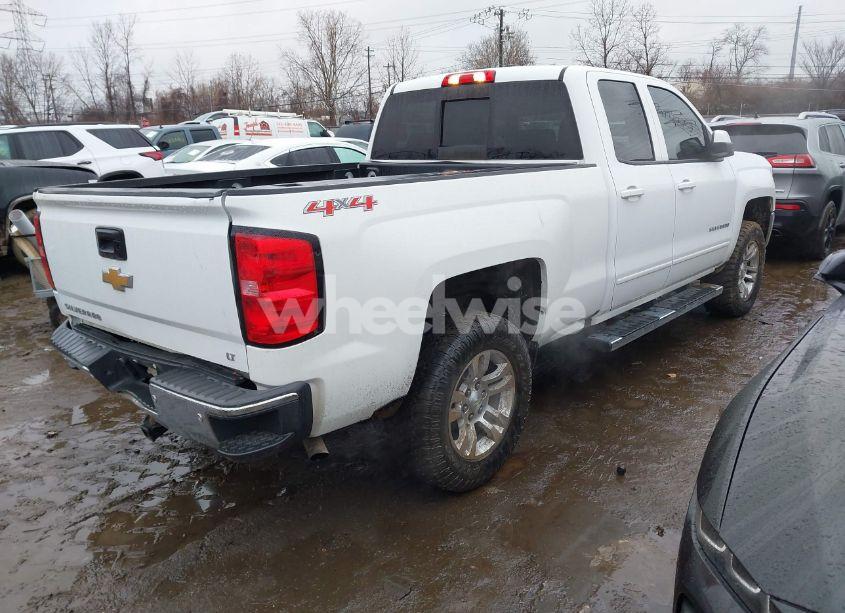 Photo 4 of 2017 Chevrolet Silverado 1500 1LT (VIN 1GCVKRECXHZ316827)