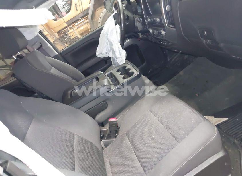 Photo 5 of 2017 Chevrolet Silverado 1500 1LT (VIN 1GCVKRECXHZ394931)