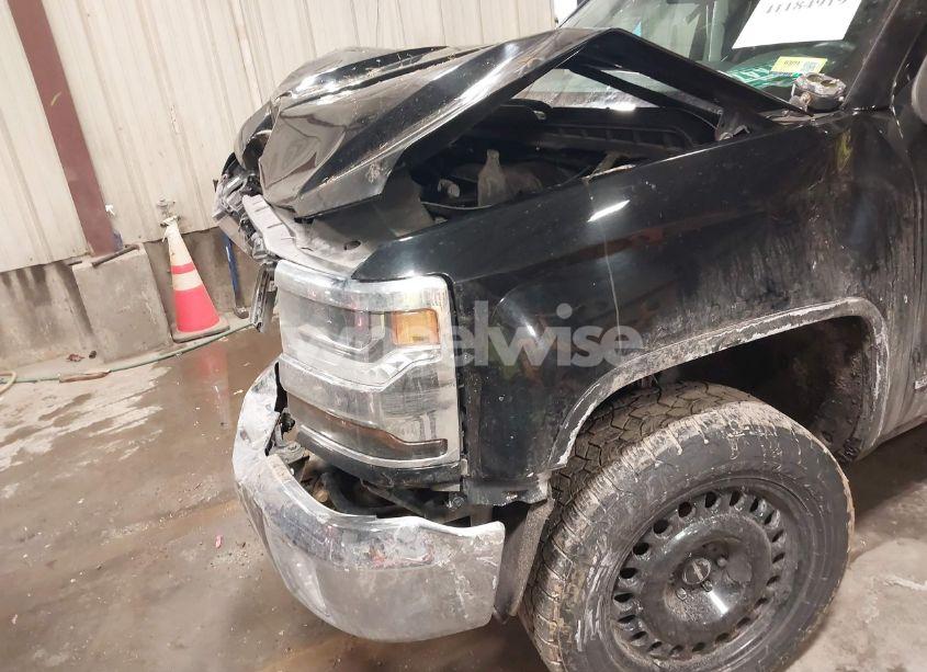 Photo 6 of 2017 Chevrolet Silverado 1500 1LT (VIN 1GCVKRECXHZ394931)