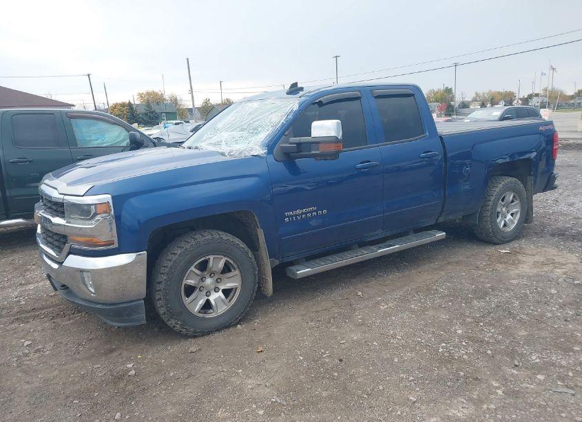 Photo 2 of 2017 Chevrolet Silverado 1500 1LT/LT (VIN 1GCVKRECXHZ397330)