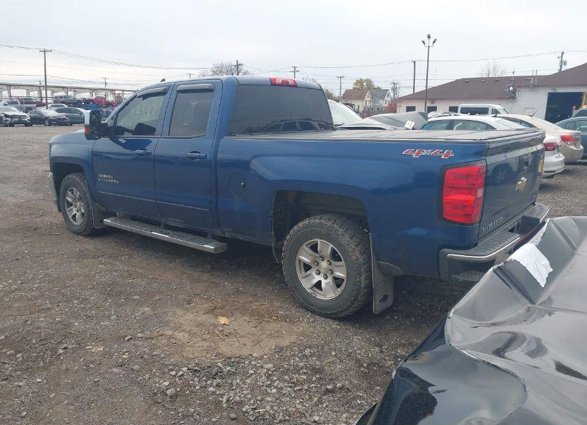 Photo 3 of 2017 Chevrolet Silverado 1500 1LT/LT (VIN 1GCVKRECXHZ397330)