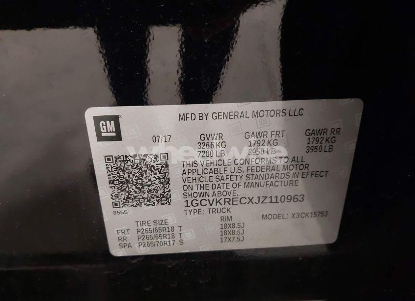 Photo 9 of 2018 Chevrolet Silverado 1500 2LT (VIN 1GCVKRECXJZ110963)