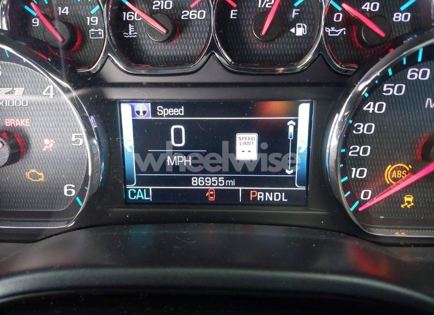 Photo 15 of 2018 Chevrolet Silverado 1500 2LT (VIN 1GCVKRECXJZ202283)