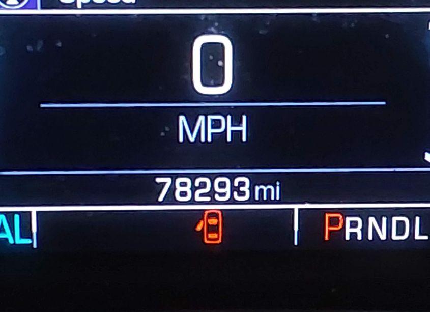 Photo 16 of 2018 Chevrolet Silverado 1500 2LT (VIN 1GCVKRECXJZ271118)