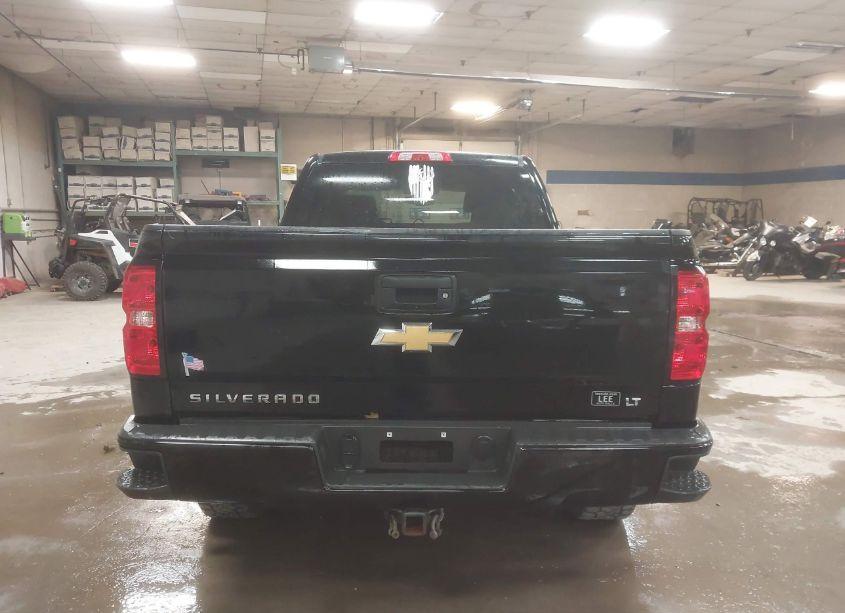 Photo 17 of 2018 Chevrolet Silverado 1500 2LT (VIN 1GCVKRECXJZ271118)