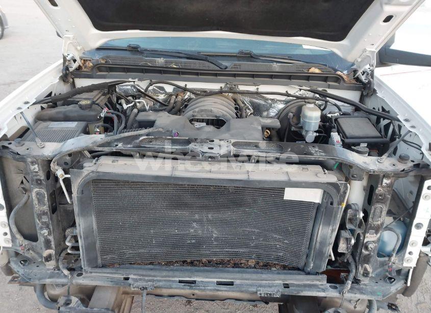 Photo 10 of 2018 Chevrolet Silverado 1500 2LT (VIN 1GCVKRECXJZ328014)