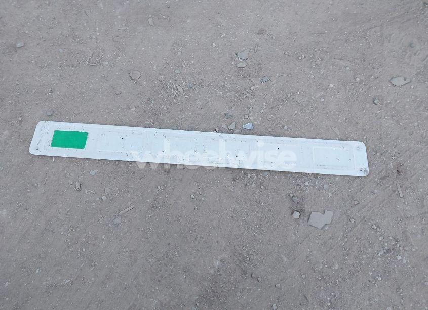 Photo 12 of 2018 Chevrolet Silverado 1500 2LT (VIN 1GCVKRECXJZ328014)