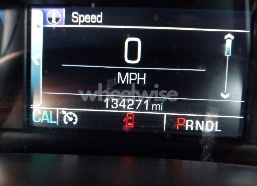 Photo 16 of 2018 Chevrolet Silverado 1500 2LT (VIN 1GCVKRECXJZ328014)