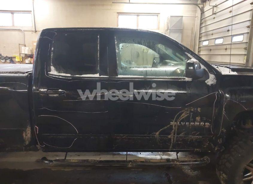 Photo 14 of 2018 Chevrolet Silverado 1500 1LT/2LT (VIN 1GCVKRECXJZ376287)