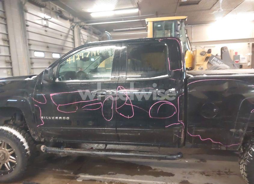 Photo 15 of 2018 Chevrolet Silverado 1500 1LT/2LT (VIN 1GCVKRECXJZ376287)