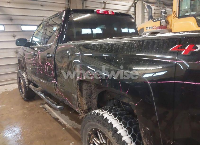 Photo 20 of 2018 Chevrolet Silverado 1500 1LT/2LT (VIN 1GCVKRECXJZ376287)