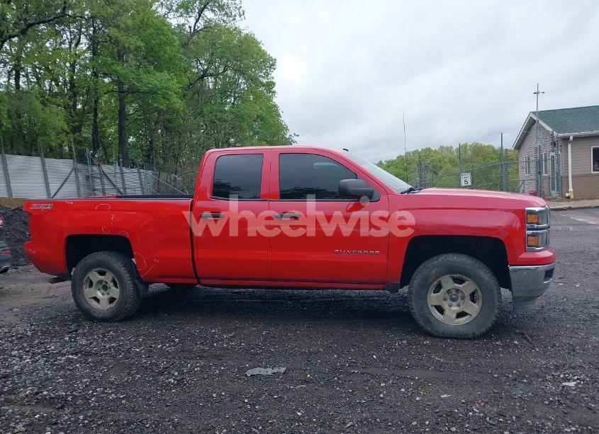 Photo 14 of 2014 Chevrolet Silverado 1500 2LT (VIN 1GCVKREH0EZ300417)