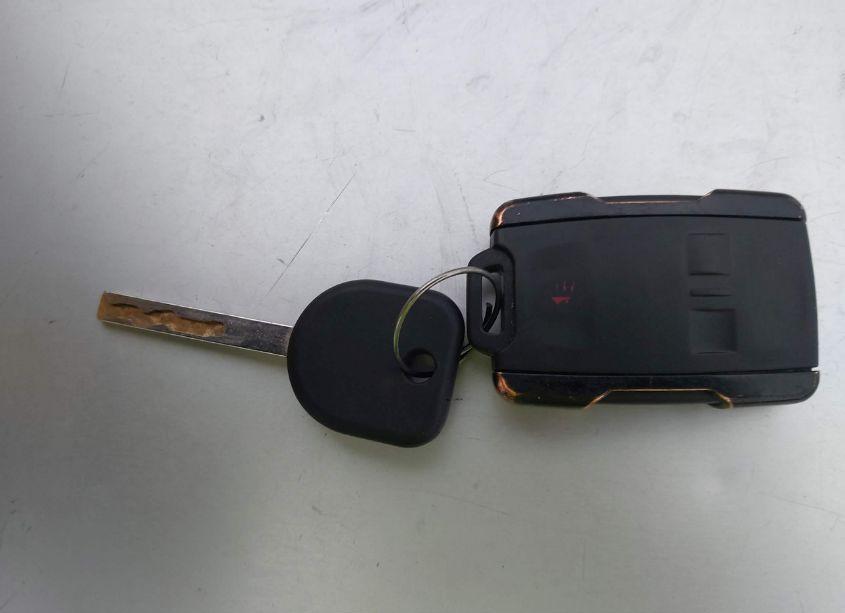 Photo 11 of 2016 Chevrolet Silverado 1500 2LT (VIN 1GCVKREH0GZ276817)