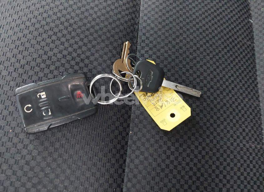 Photo 11 of 2018 Chevrolet Silverado 1500 2LT (VIN 1GCVKREH0JZ318698)