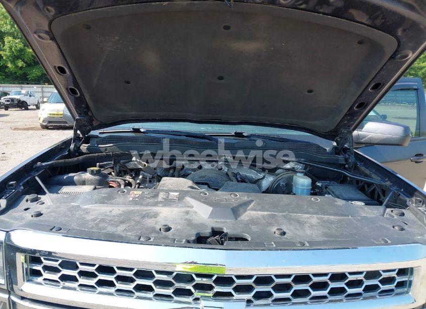 Photo 10 of 2015 Chevrolet Silverado 1500 1LT (VIN 1GCVKREH1FZ168186)
