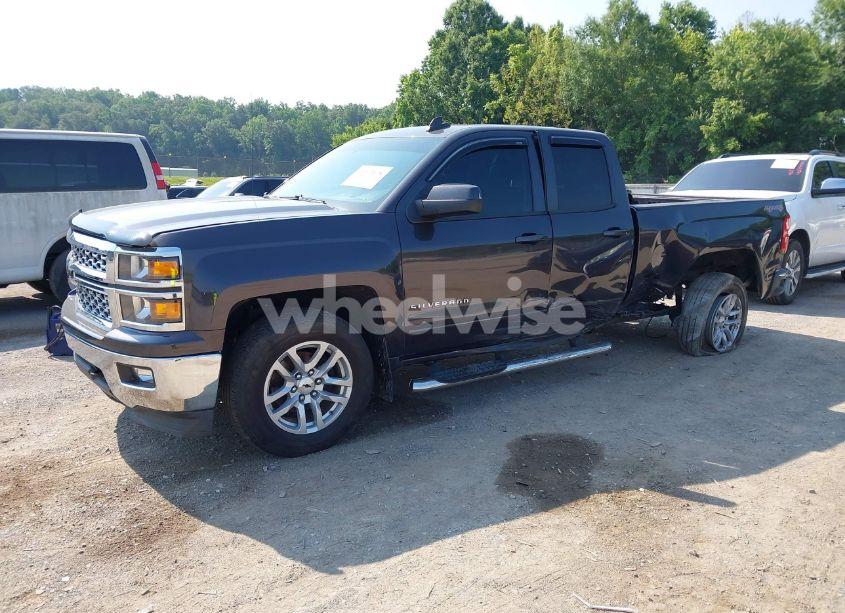 Photo 2 of 2015 Chevrolet Silverado 1500 1LT (VIN 1GCVKREH1FZ168186)