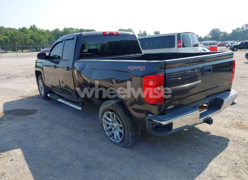 Photo 3 of 2015 Chevrolet Silverado 1500 1LT (VIN 1GCVKREH1FZ168186)