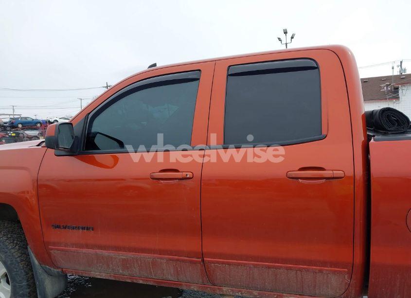 Photo 14 of 2015 Chevrolet Silverado 1500 1LT (VIN 1GCVKREH1FZ213384)