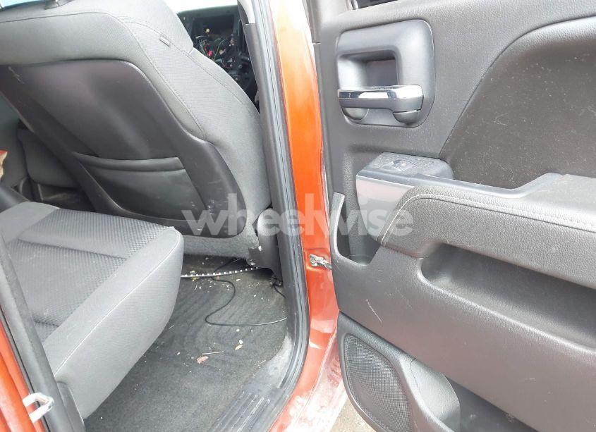 Photo 8 of 2015 Chevrolet Silverado 1500 1LT (VIN 1GCVKREH1FZ213384)