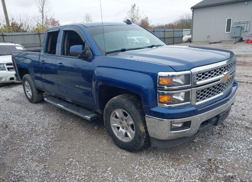 2015 Chevrolet Silverado 1500 1LT (VIN 1GCVKREH1FZ343553) main photo
