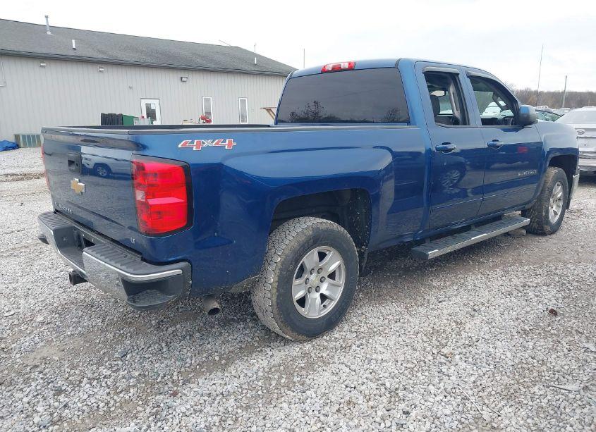 Photo 4 of 2015 Chevrolet Silverado 1500 1LT (VIN 1GCVKREH1FZ343553)