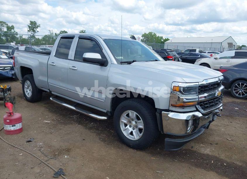 2016 Chevrolet Silverado 1500 LT (VIN 1GCVKREH1GZ257872) main photo