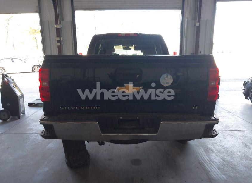 Photo 15 of 2018 Chevrolet Silverado 1500 1LT (VIN 1GCVKREH1JZ193520)