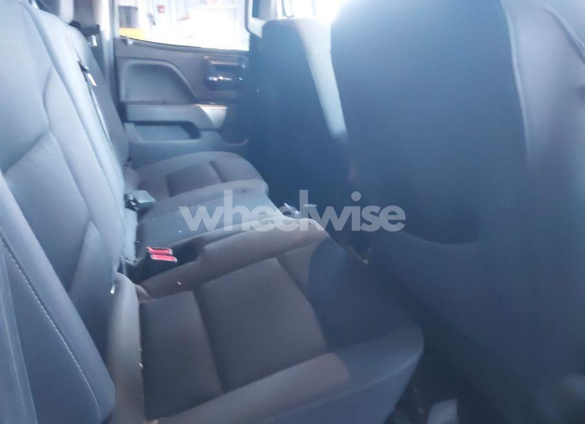 Photo 8 of 2018 Chevrolet Silverado 1500 1LT (VIN 1GCVKREH1JZ193520)