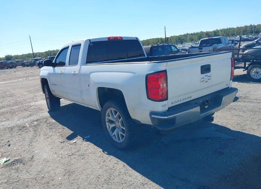Photo 3 of 2015 Chevrolet Silverado 1500 1LT (VIN 1GCVKREH2FZ312358)