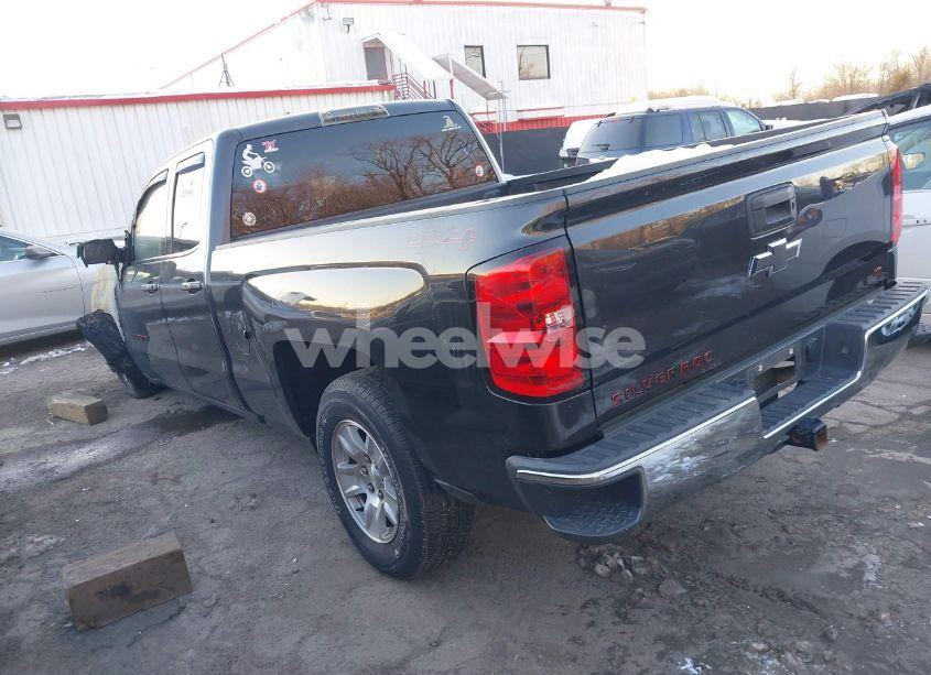 Photo 3 of 2015 Chevrolet Silverado 1500 1LT (VIN 1GCVKREH2FZ331881)