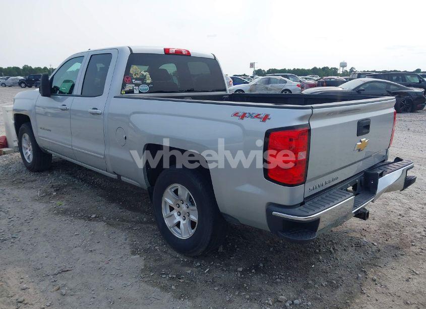 Photo 3 of 2017 Chevrolet Silverado 1500 1LT (VIN 1GCVKREH2HZ253413)