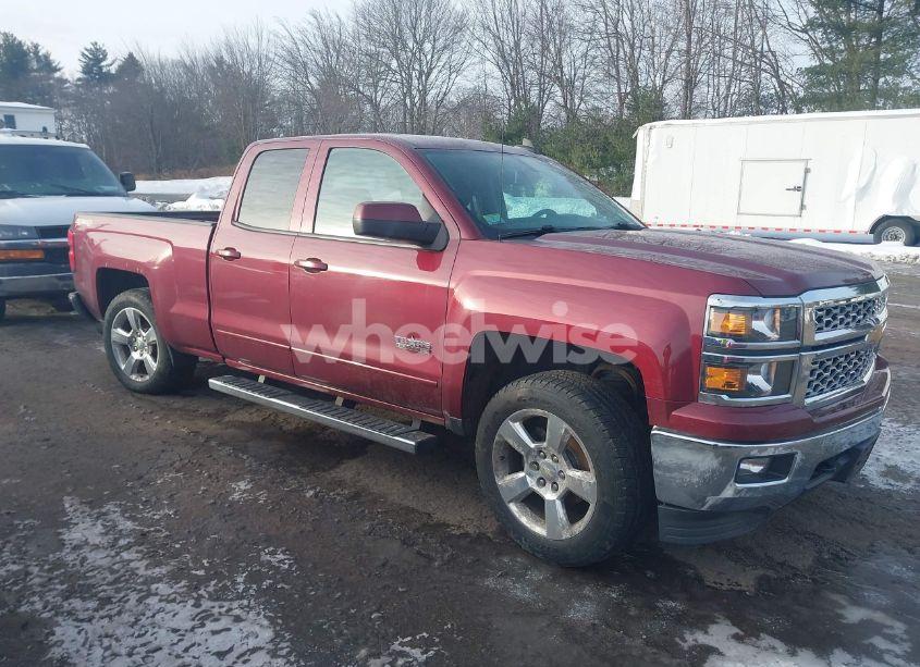 2015 Chevrolet Silverado 1500 1LT (VIN 1GCVKREH3FZ365912) main photo