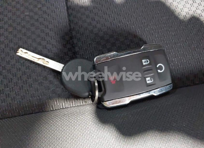 Photo 11 of 2016 Chevrolet Silverado 1500 1LT (VIN 1GCVKREH3GZ137734)