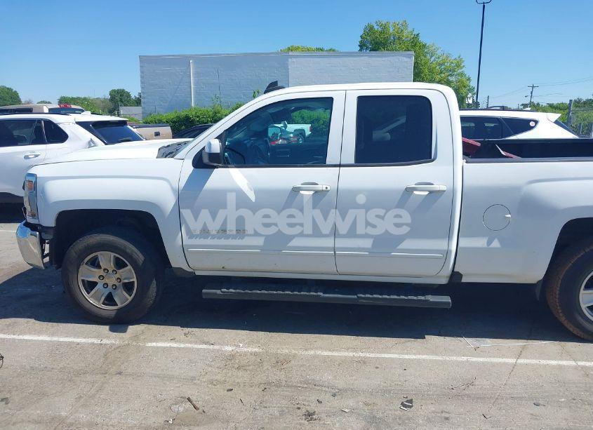 Photo 15 of 2016 Chevrolet Silverado 1500 1LT (VIN 1GCVKREH3GZ247652)