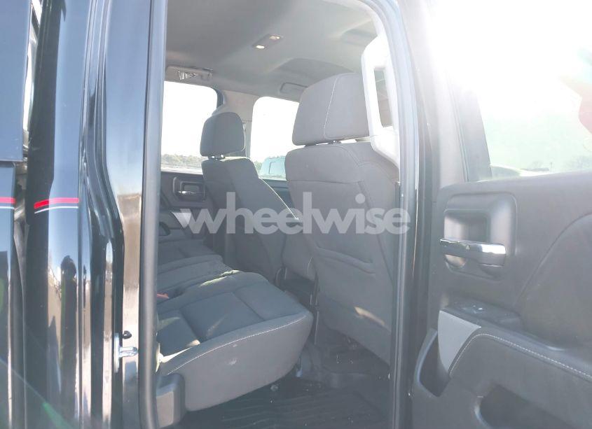 Photo 8 of 2017 Chevrolet Silverado 1500 2LT (VIN 1GCVKREH3HZ356498)