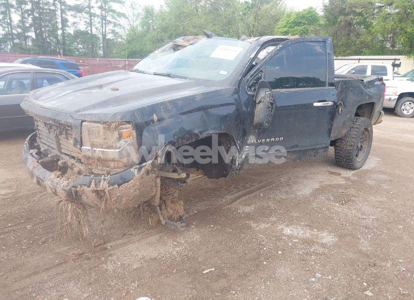 Photo 2 of 2017 Chevrolet Silverado 1500 1LT (VIN 1GCVKREH3HZ363306)