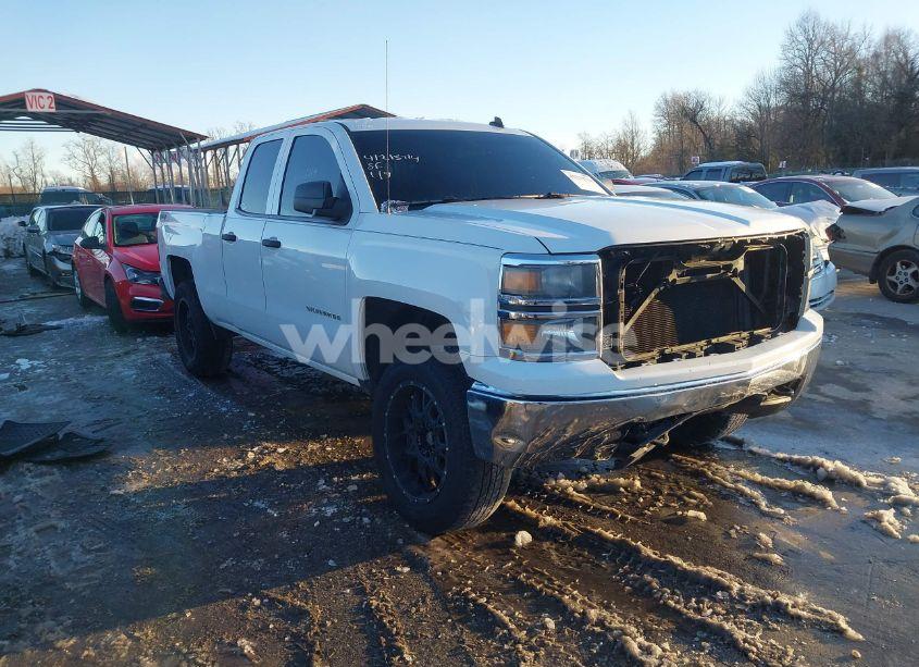 2014 Chevrolet Silverado 1500 1LT (VIN 1GCVKREH4EZ148979) main photo