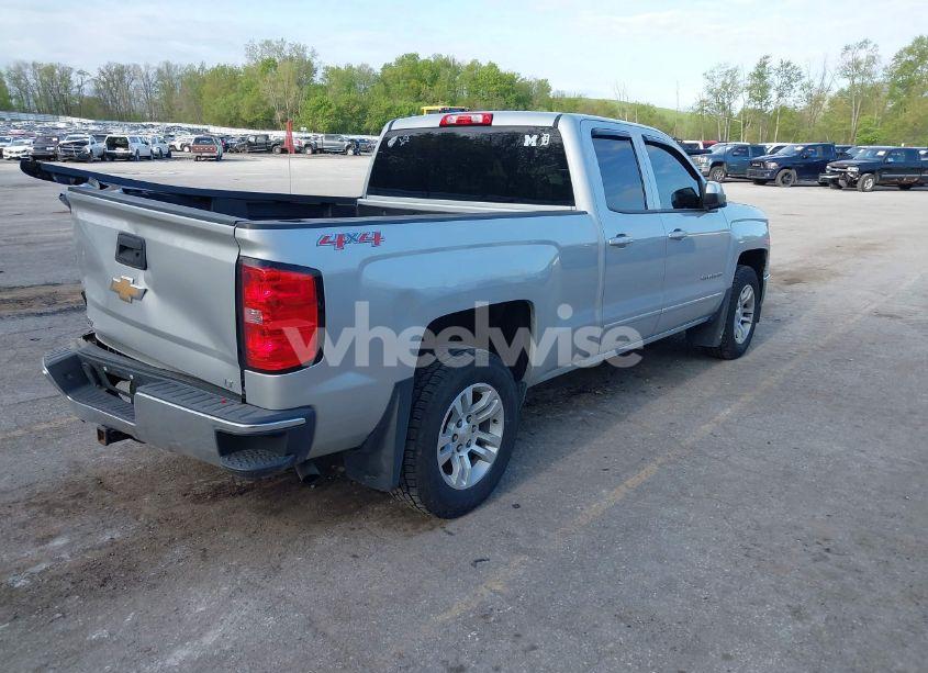 Photo 4 of 2015 Chevrolet Silverado 1500 1LT (VIN 1GCVKREH4FZ236805)