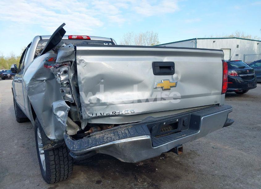 Photo 6 of 2015 Chevrolet Silverado 1500 1LT (VIN 1GCVKREH4FZ236805)