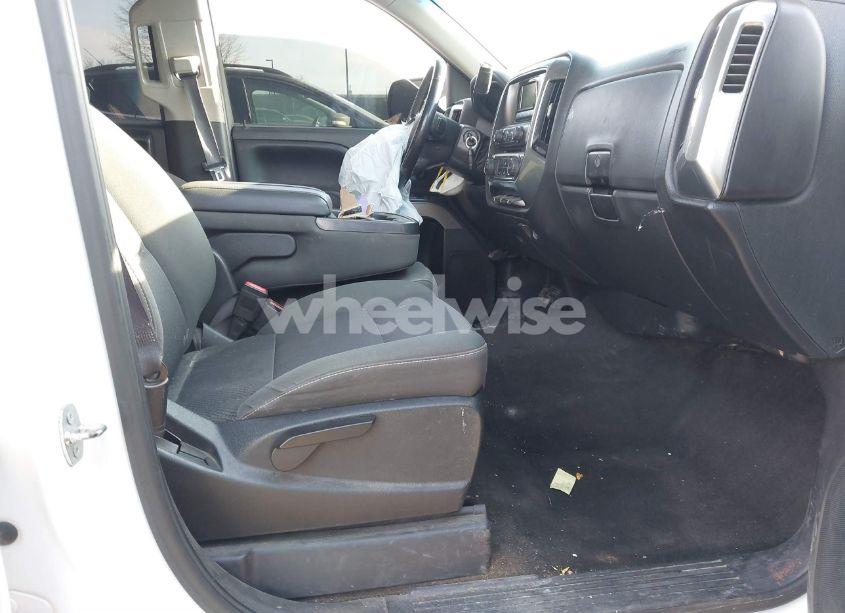 Photo 5 of 2015 Chevrolet Silverado 1500 1LT (VIN 1GCVKREH4FZ293229)