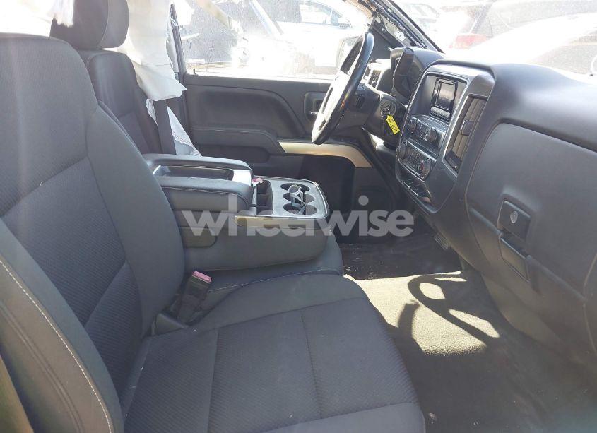 Photo 5 of 2015 Chevrolet Silverado 1500 1LT (VIN 1GCVKREH4FZ298348)