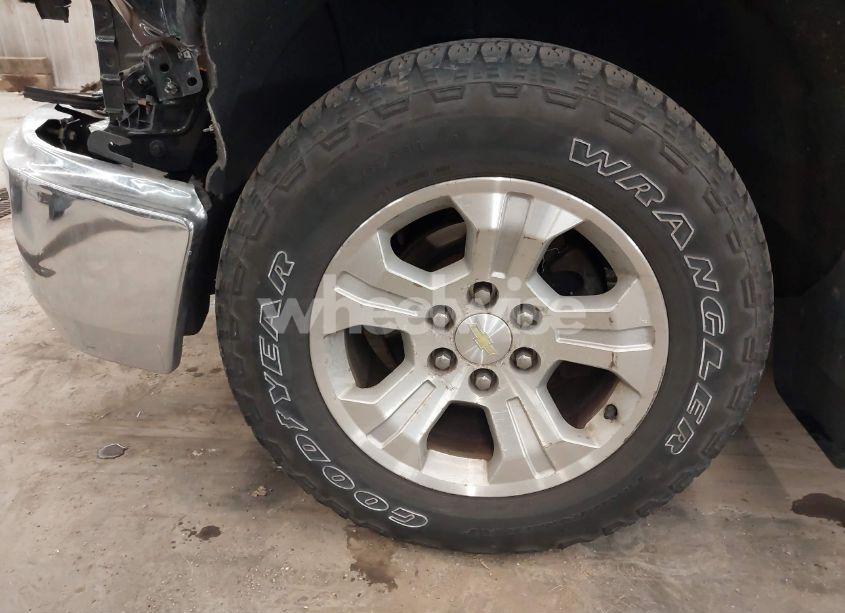 Photo 12 of 2015 Chevrolet Silverado 1500 2LT (VIN 1GCVKREH4FZ338993)