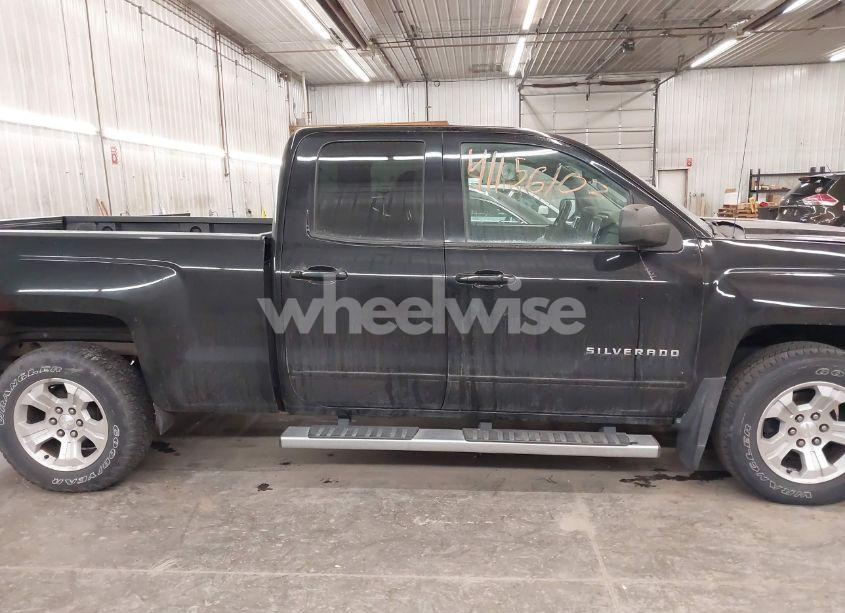 Photo 14 of 2015 Chevrolet Silverado 1500 2LT (VIN 1GCVKREH4FZ338993)