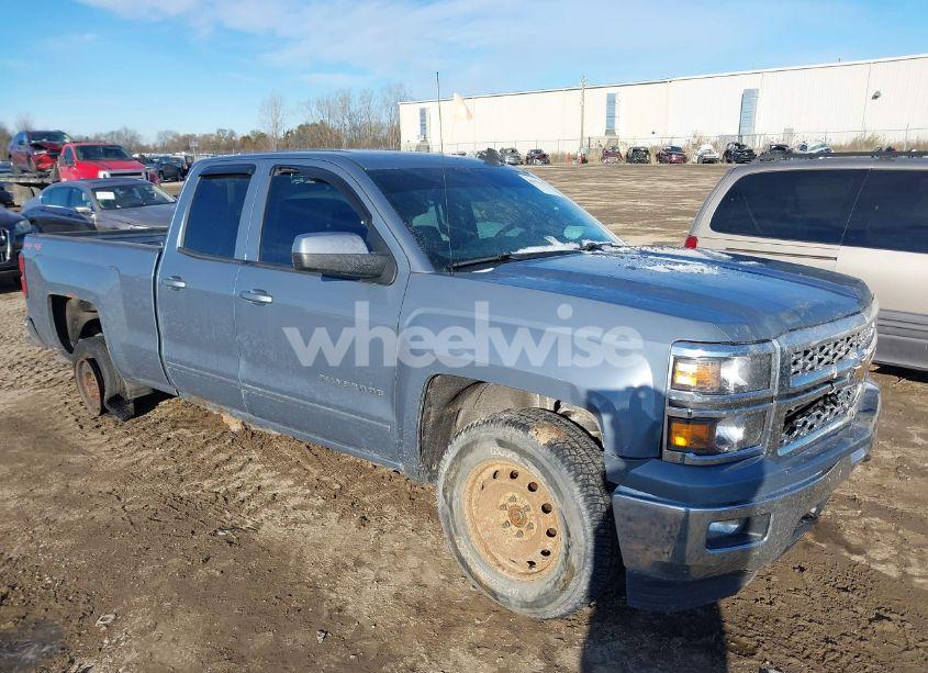 2015 Chevrolet Silverado 1500 1LT (VIN 1GCVKREH4FZ383397) main photo