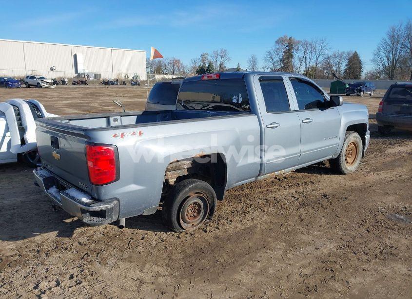 Photo 4 of 2015 Chevrolet Silverado 1500 1LT (VIN 1GCVKREH4FZ383397)