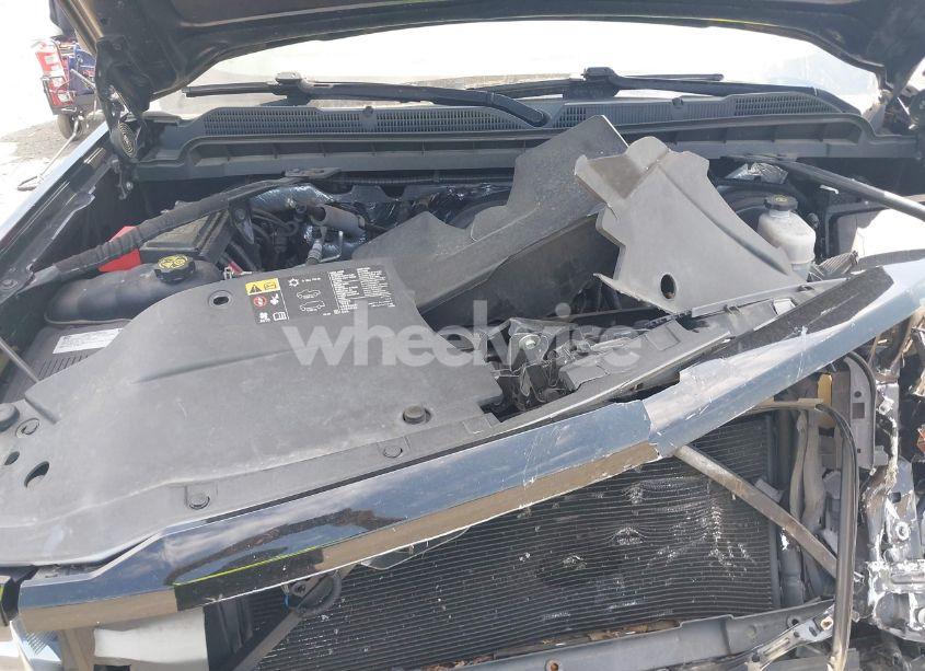 Photo 10 of 2016 Chevrolet Silverado 1500 2LT (VIN 1GCVKREH4GZ390352)