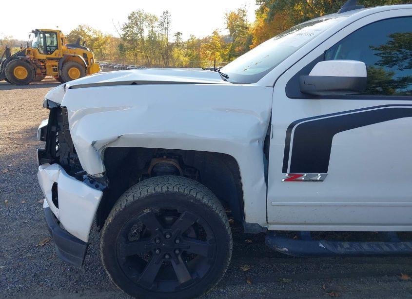 Photo 18 of 2016 Chevrolet Silverado 1500 2LT (VIN 1GCVKREH4GZ412883)