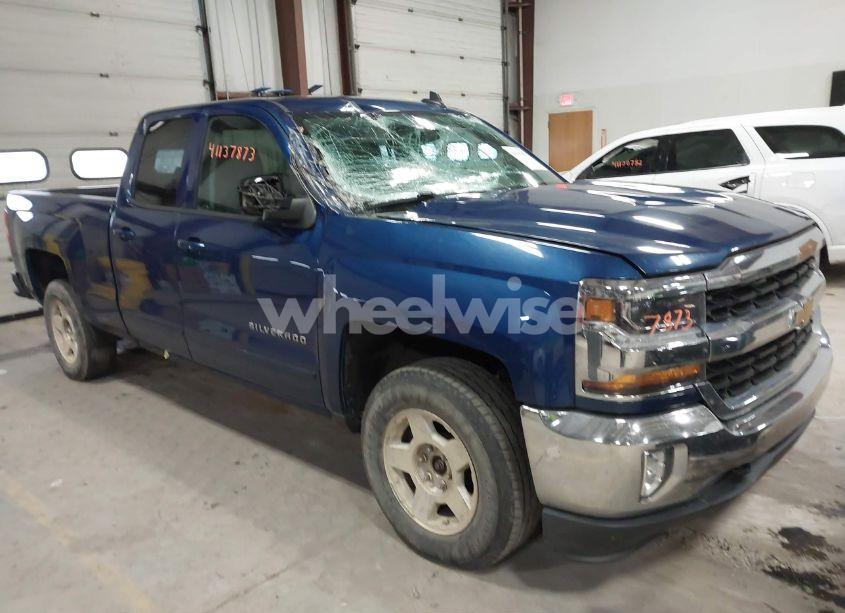 2017 Chevrolet Silverado 1500 1LT (VIN 1GCVKREH4HZ115193) main photo