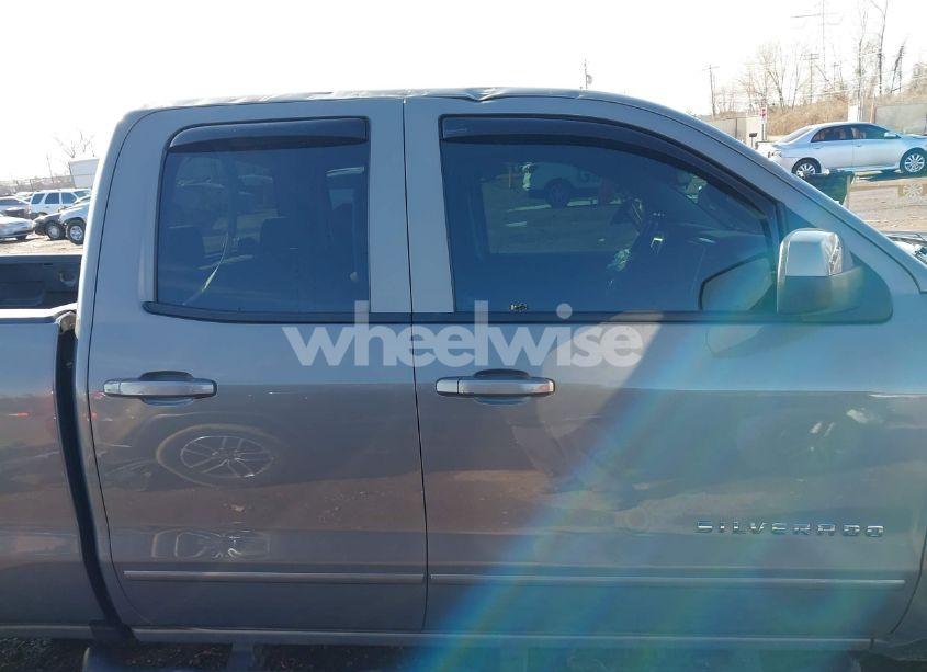 Photo 14 of 2017 Chevrolet Silverado 1500 1LT (VIN 1GCVKREH4HZ215052)